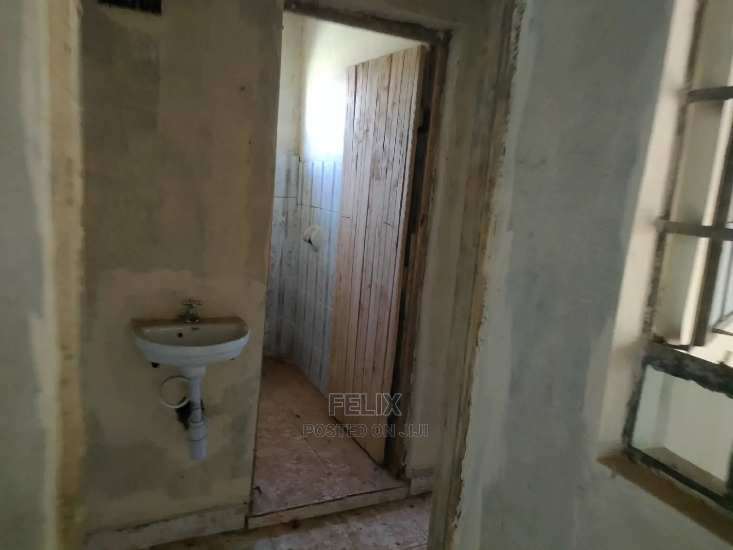 Mini Flat in Karatina Giakaibei for sale