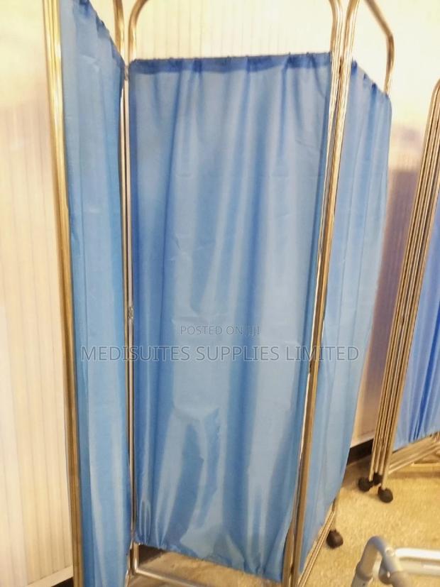 Four Fold Hospital Curtains - main view
