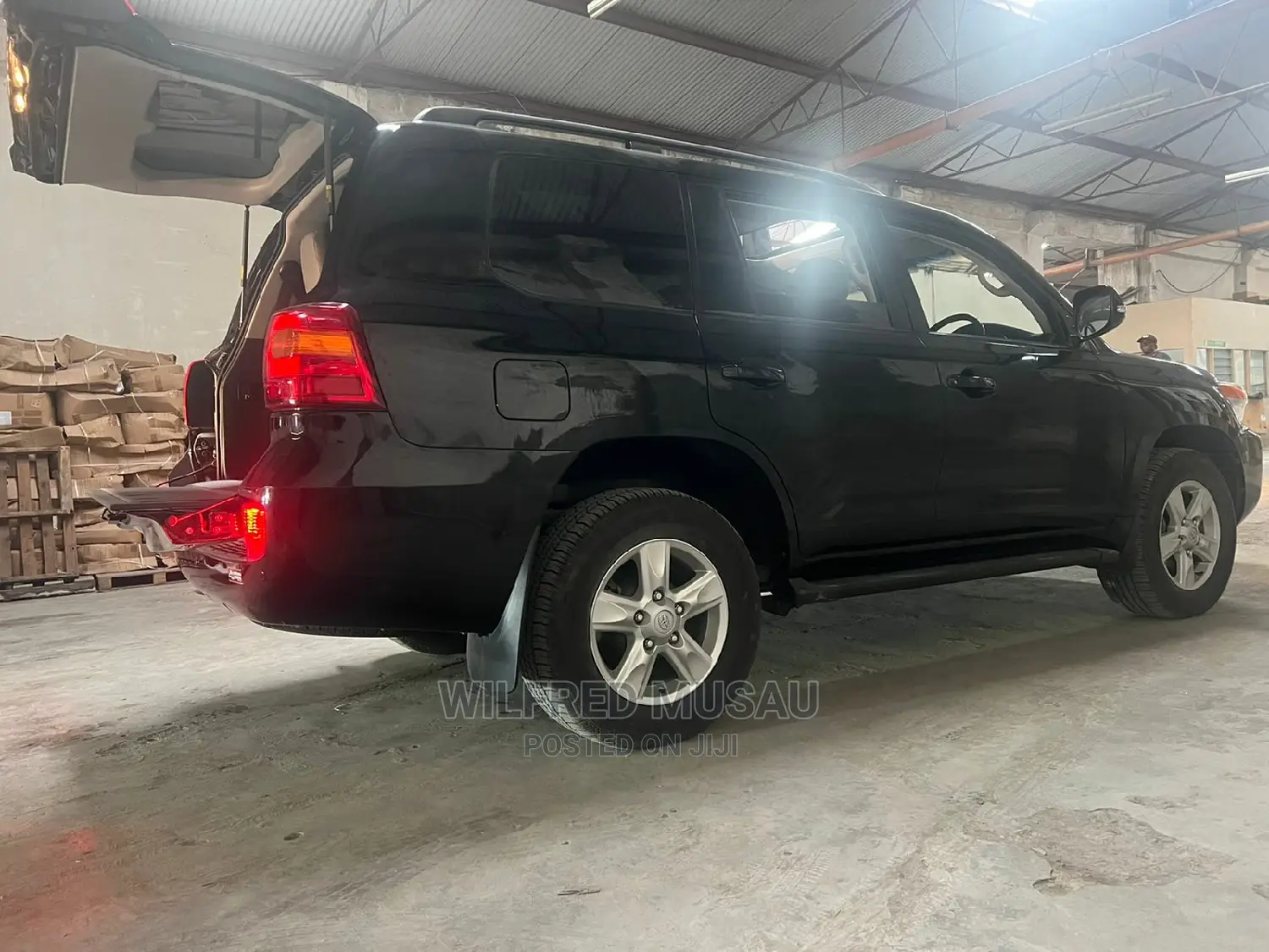 Toyota Land Cruiser 2013 Black