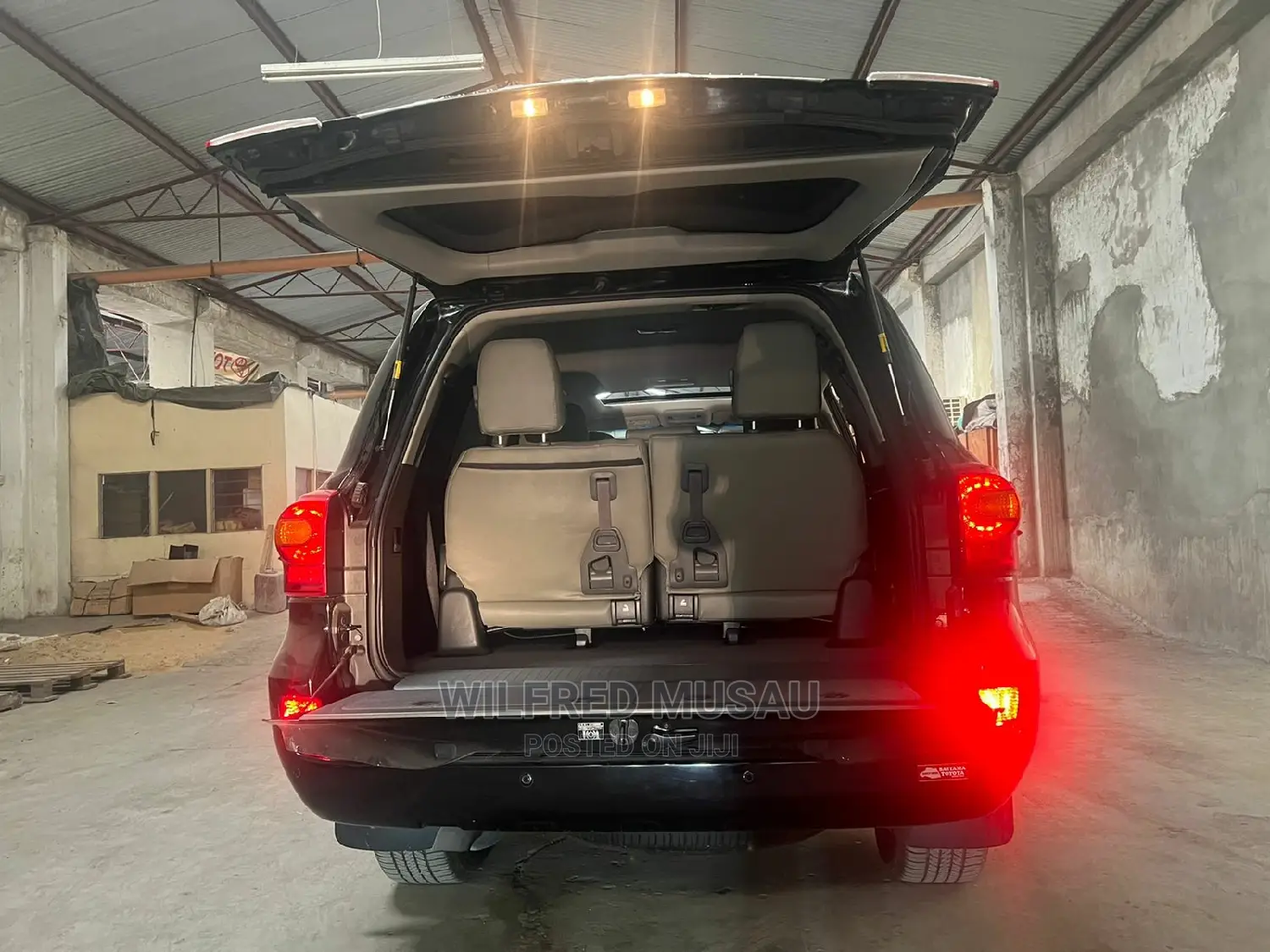 Toyota Land Cruiser 2013 Black