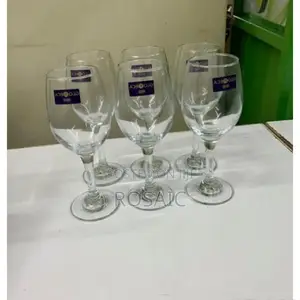 Set of 6 Wine Glasses at 850/=