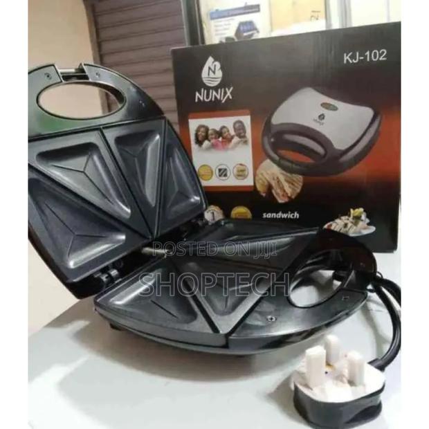 2 in 1 Sandwich Maker.