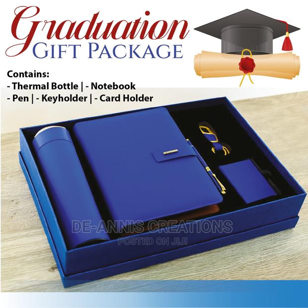 Superb Graduation Gift Set - main view