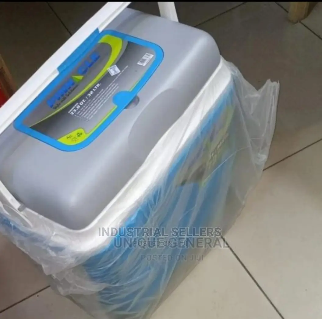 32l Unique Cooler Box