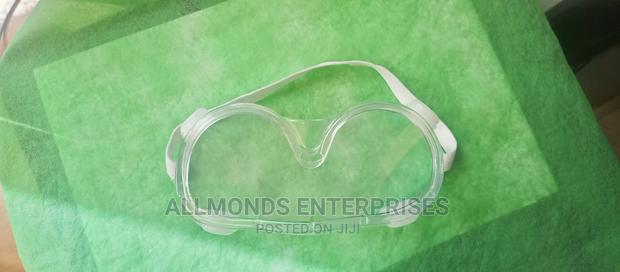 Safety Goggles - thumbnail 5