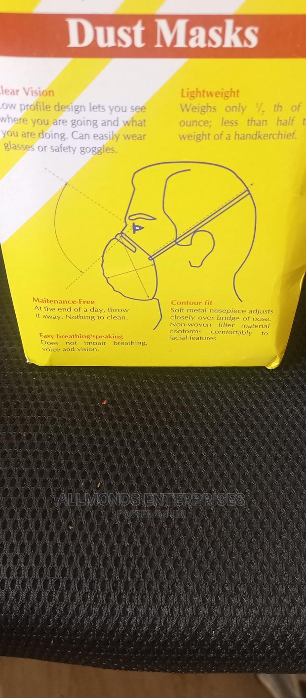 Disposable Non Toxic Dust Mask - thumbnail 3