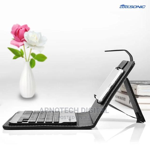 Universal Smartphone Wireless Keyboard - thumbnail 5