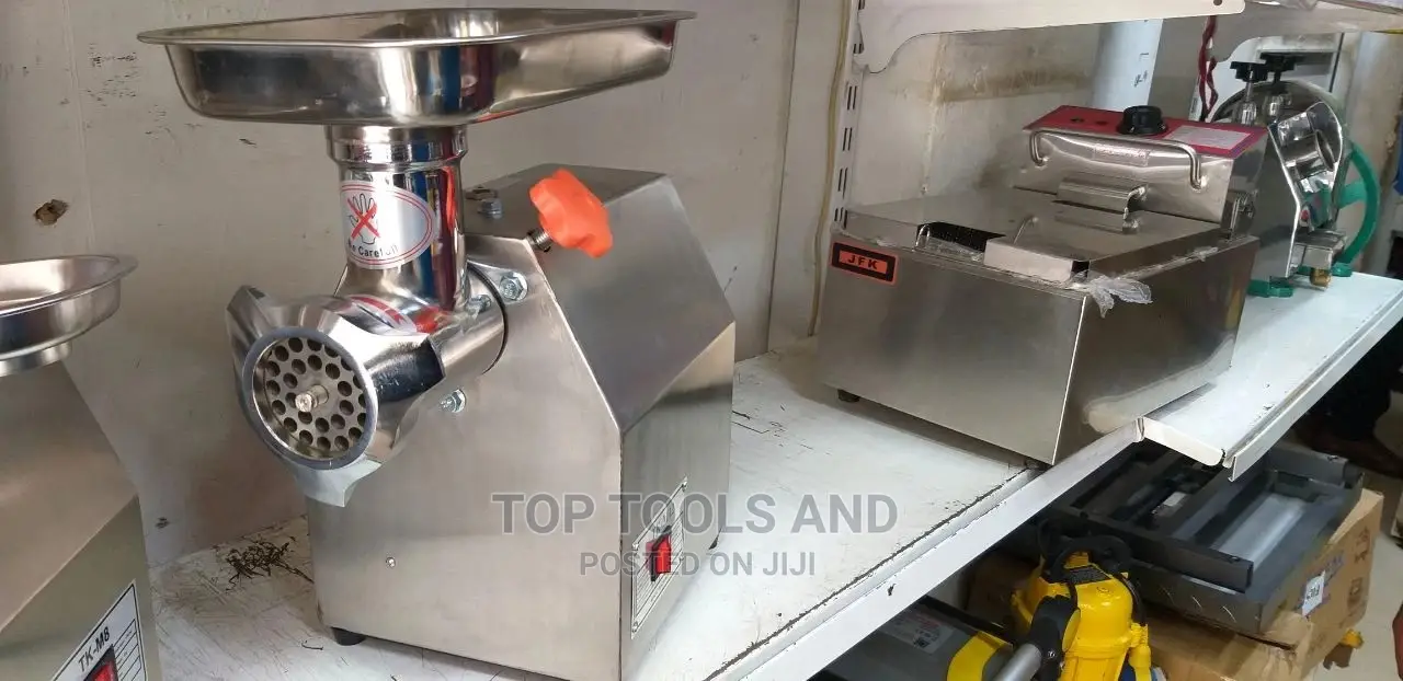 Meat Mincer Tkm12 150kg/Hr 400w