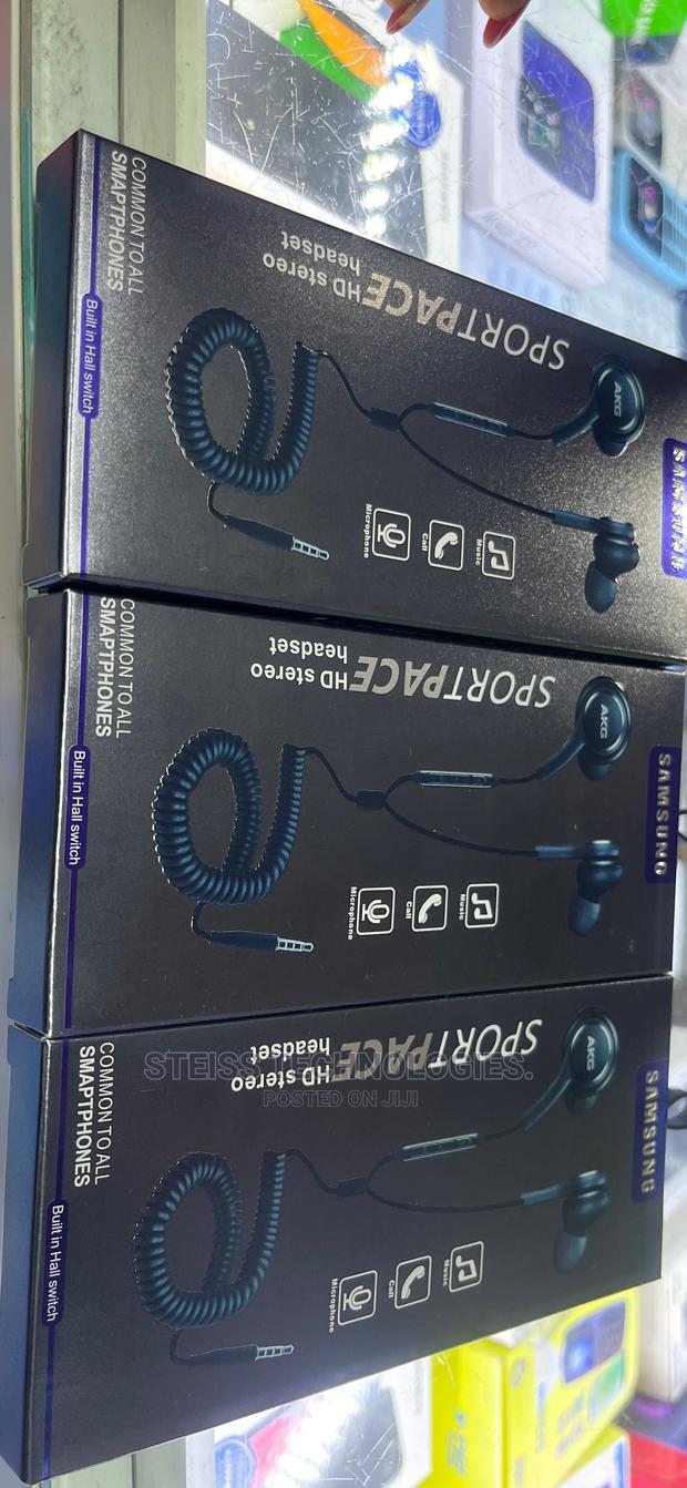 Akg Sport Earphones