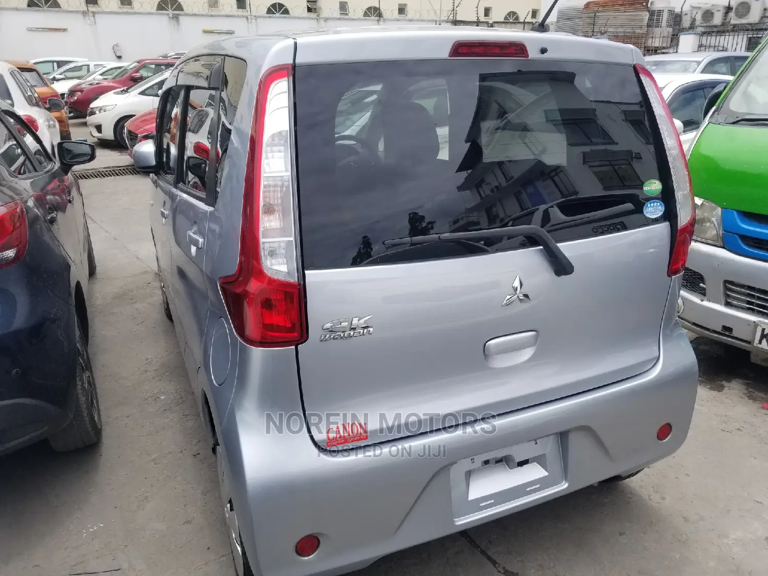 Mitsubishi SpaceWagon 2016 Silver
