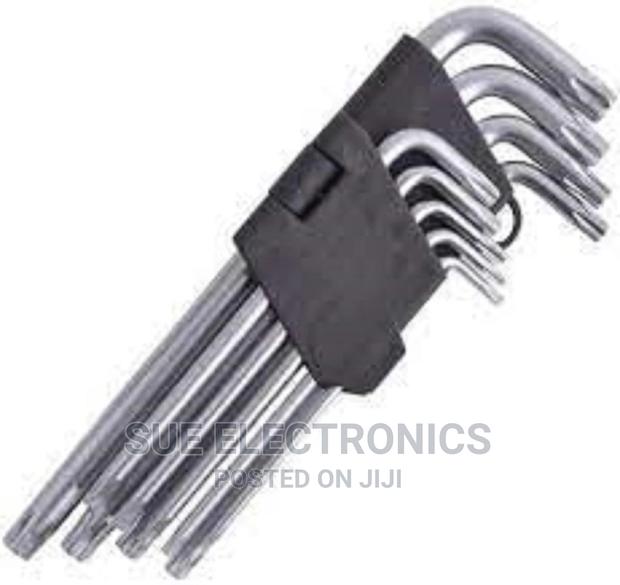 Allen Key With Hole Inside - main view