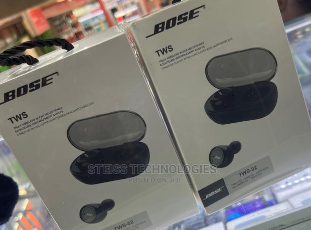 Bose Tws Wireless Buds. - main view