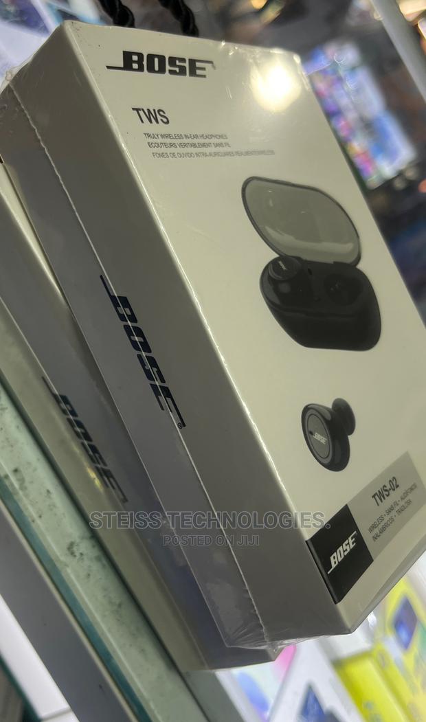 Bose Tws Wireless Buds. - thumbnail 4