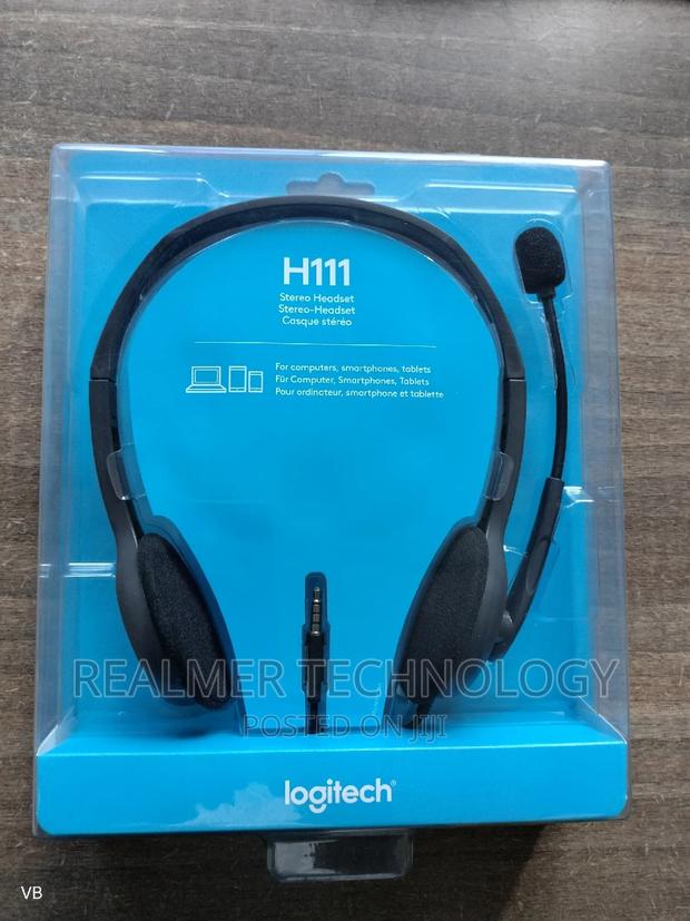 Logitech H111 - main view