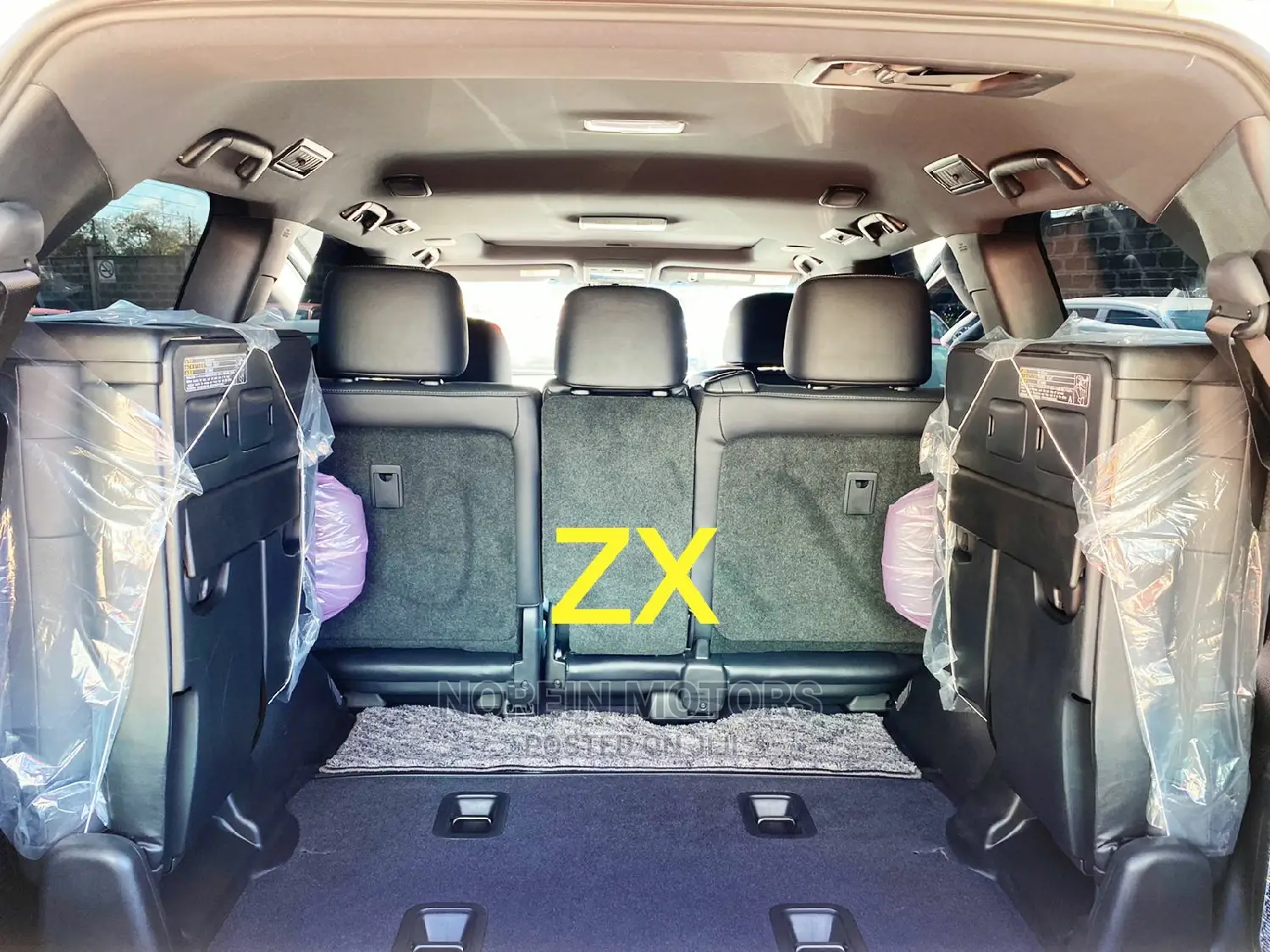 Toyota Land Cruiser 2016 White