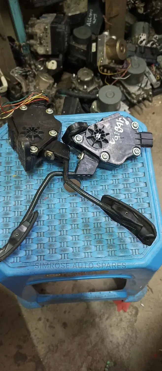 Rav 4/Vanguard Pedal Sensors.