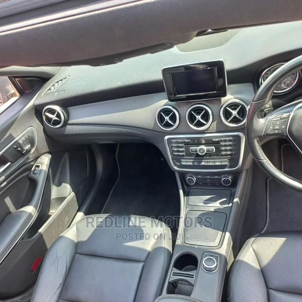 Mercedes-Benz CLA-Class Base CLA 250 AWD 4MATIC 2016 White - thumbnail 2
