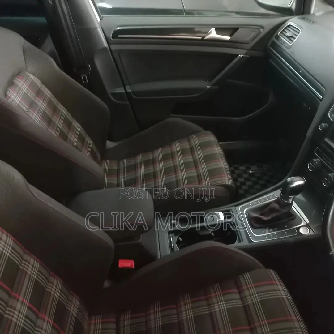 Volkswagen Golf GTI 2016 Off White