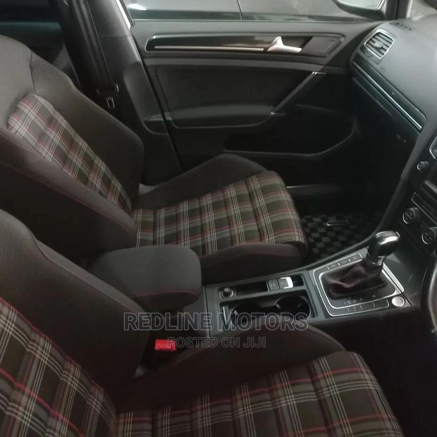 Volkswagen Golf GTI 2016 Off White - thumbnail 6
