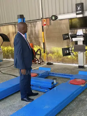 Computerized Wheel Alignment Machine