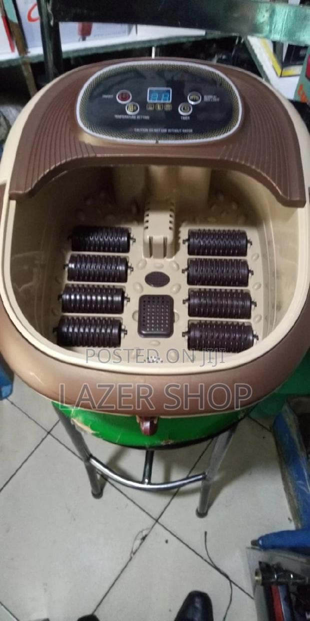 Foot Bath. - main view