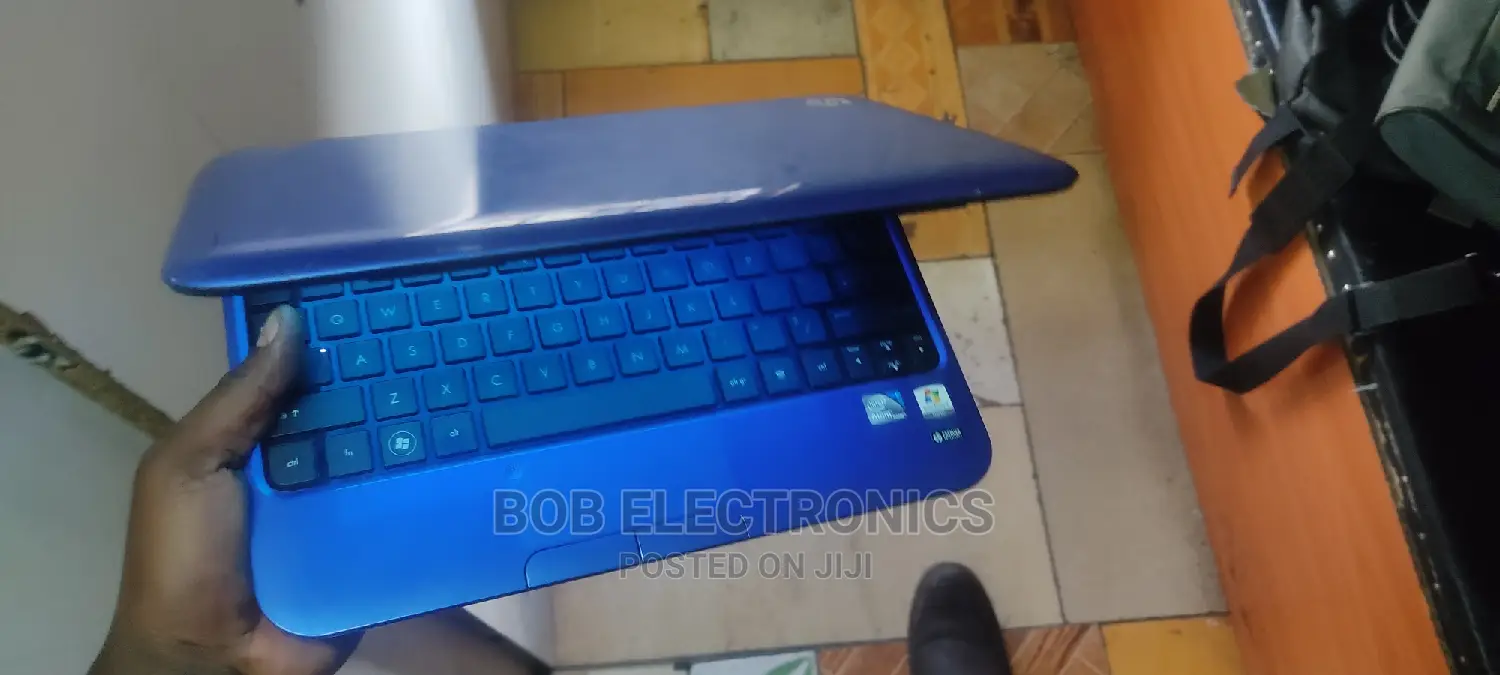 Laptop HP Mini 311 4GB Intel Celeron HDD 320GB