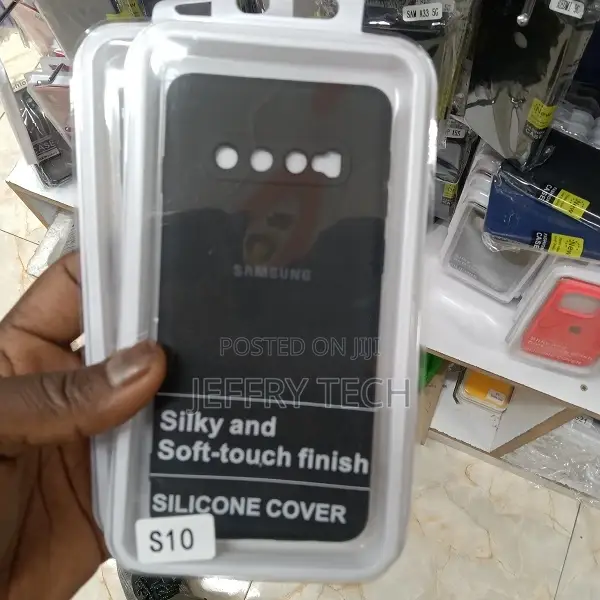 Samsung Galaxy S10 Silicone Case