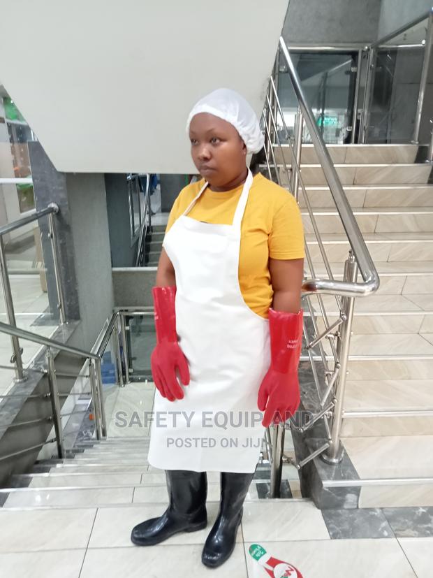 White Pvc Aprons Available - thumbnail 3
