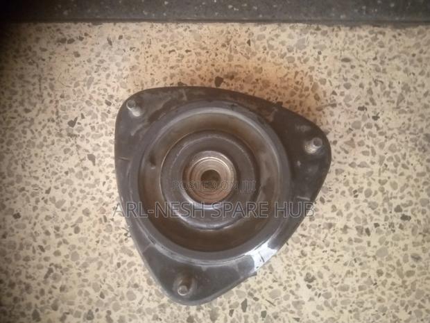 Legacy Bp 5/9 Front Shock Mounting - thumbnail 2