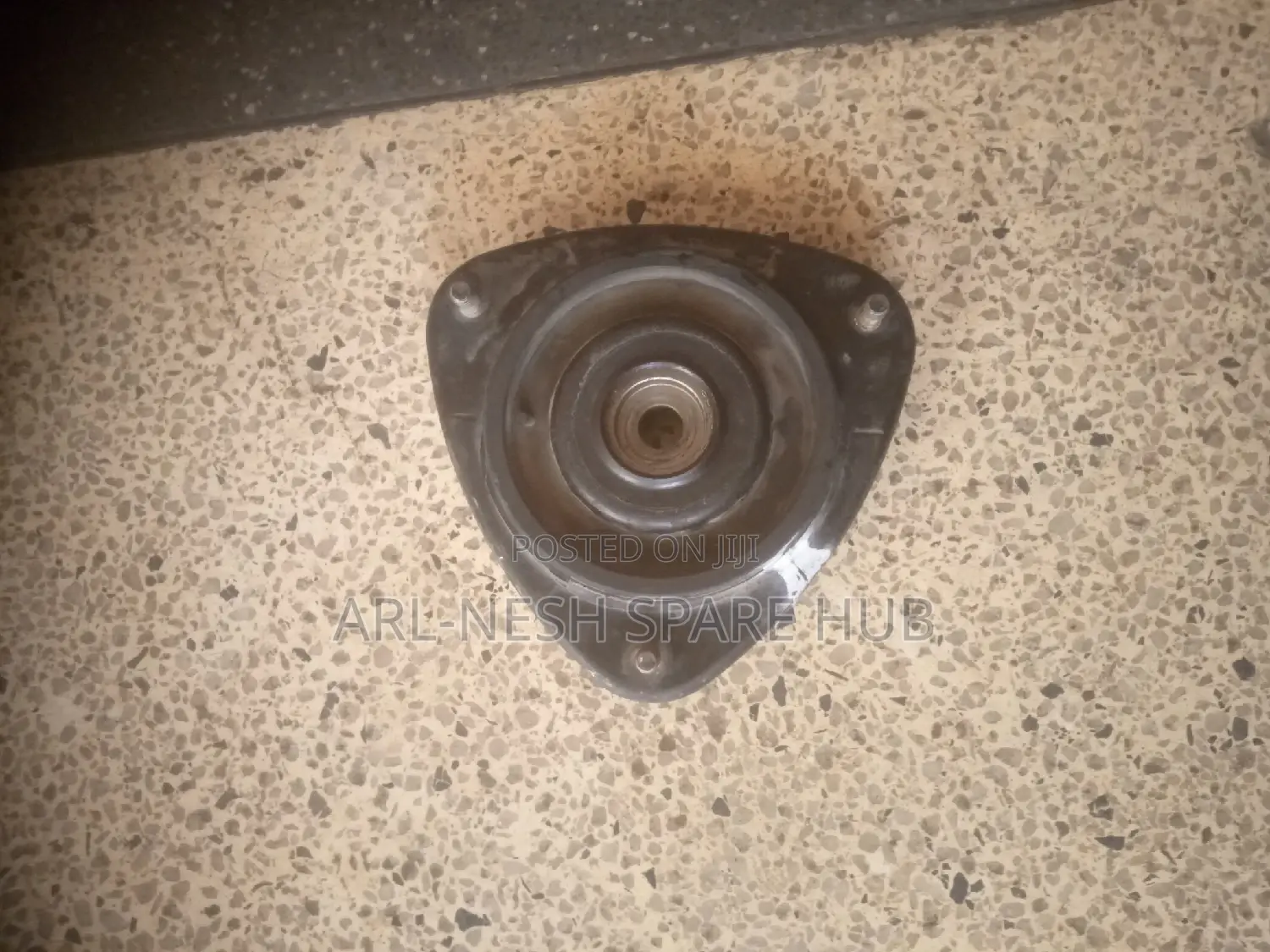 Legacy Bp 5/9 Front Shock Mounting