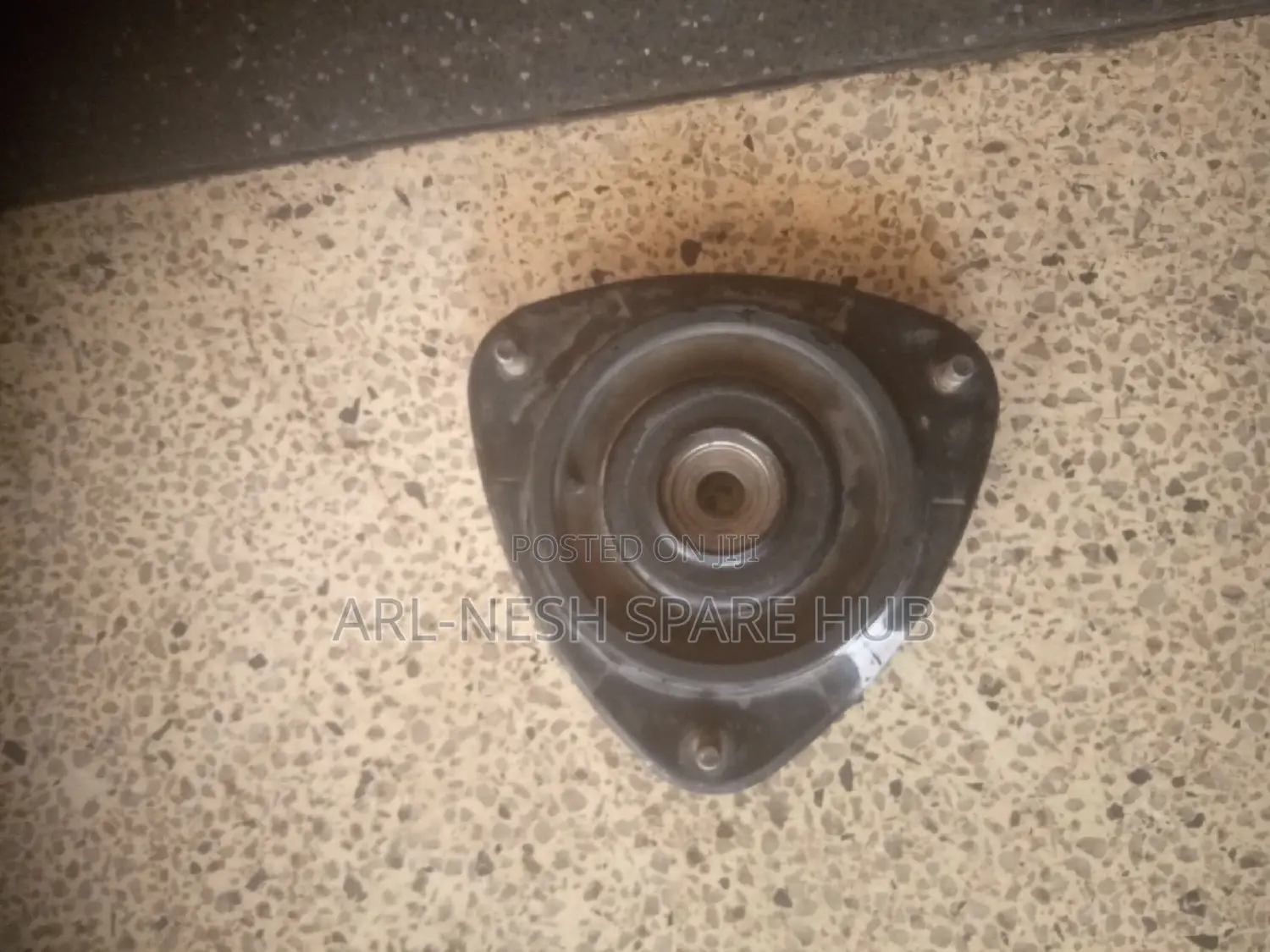 Legacy Bp 5/9 Front Shock Mounting