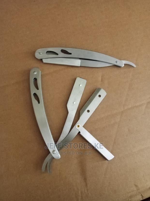 Silver Razor Holder - main view