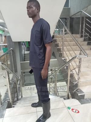 Quality Medical Scrubs - thumbnail 2