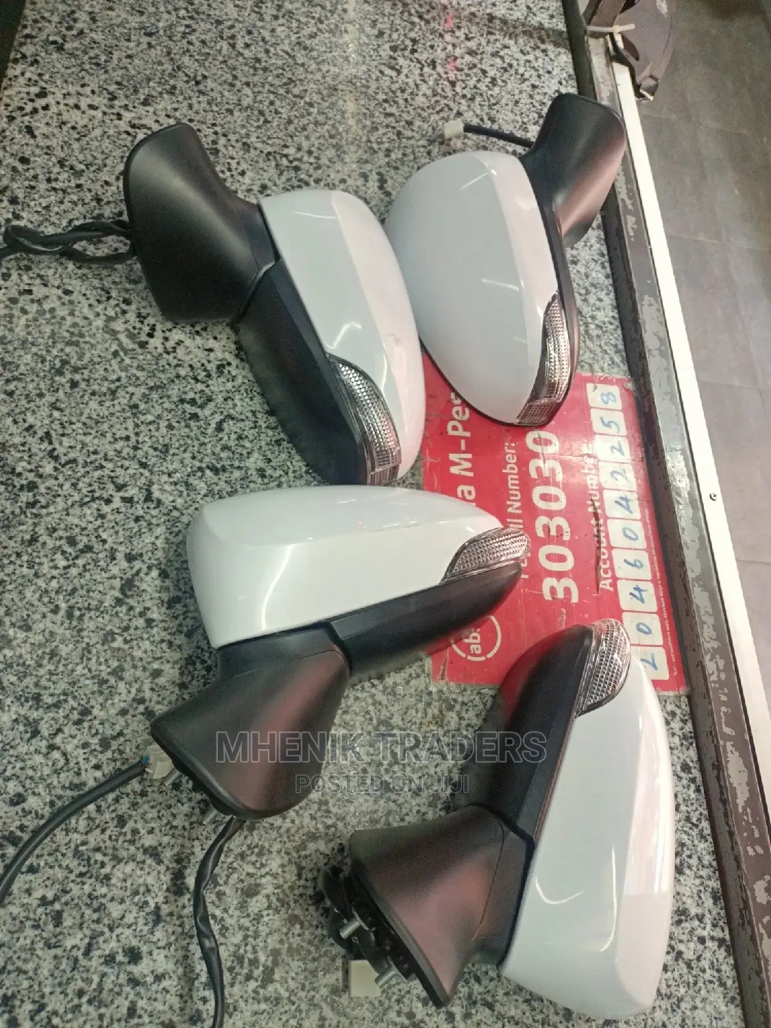 Side Mirror Axio/ Fielder New Model