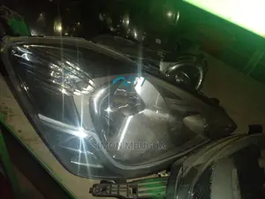 Honda Fit 2008 Non-Xenon Headlight
