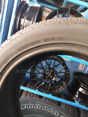 235/55r19 Zextour Tyre
