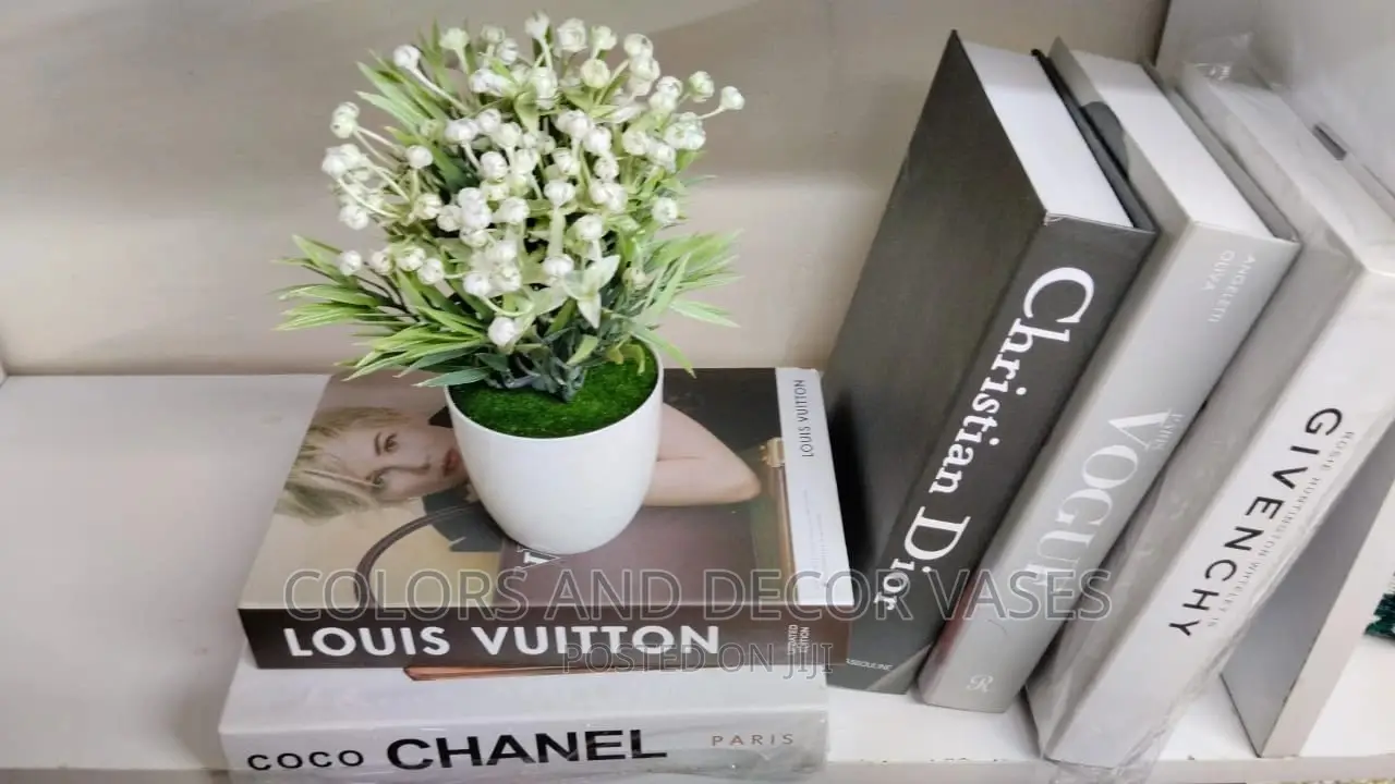 Decor Books