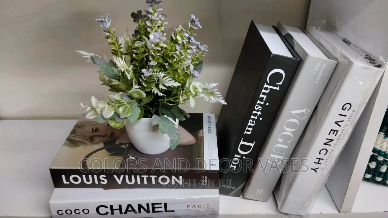 Decor Books