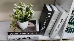 Decor Books