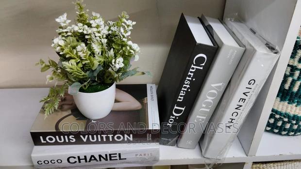 Decor Books - thumbnail 5