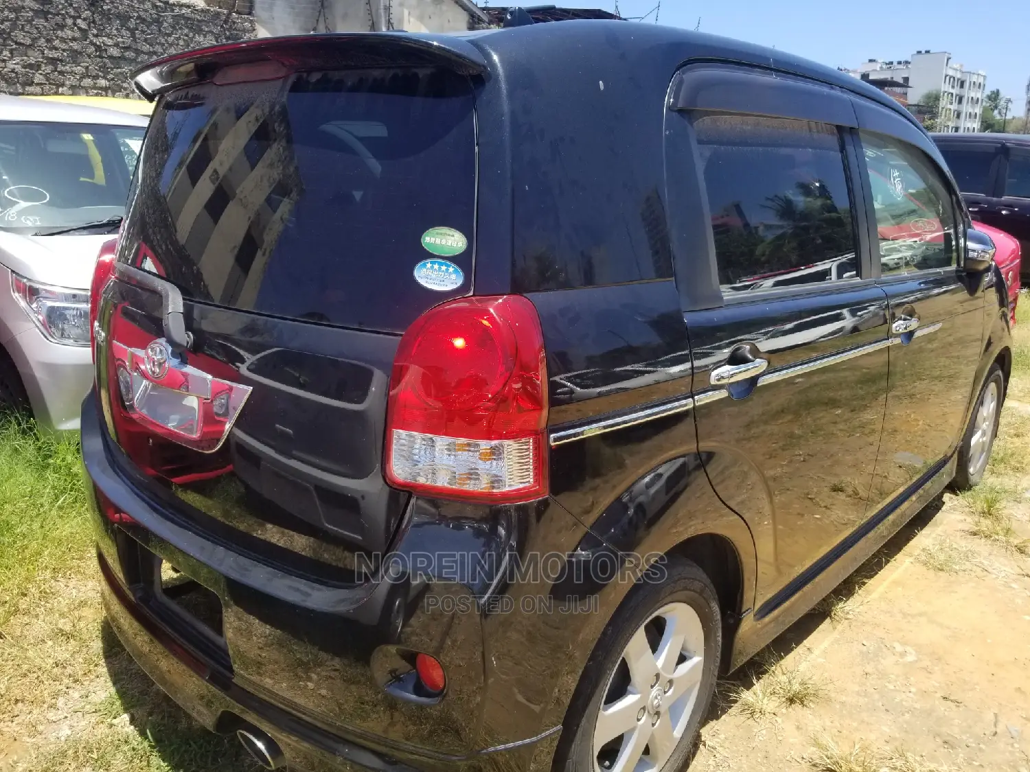 Toyota Porte 2015 Black