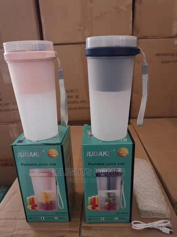 400ml Rechargeable Portable Blender - thumbnail 2