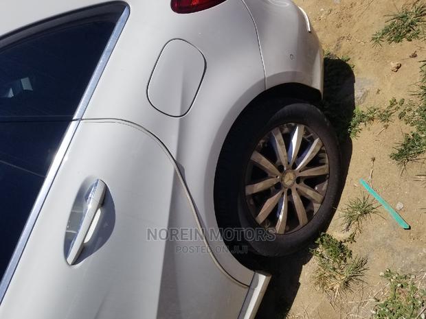 Mercedes-Benz B-Class 2015 Silver - thumbnail 3