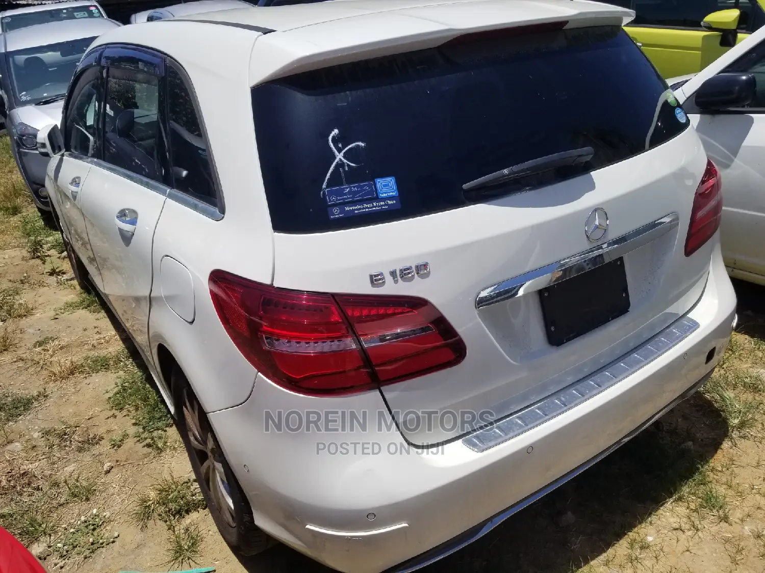 Mercedes-Benz B-Class 2015 Silver