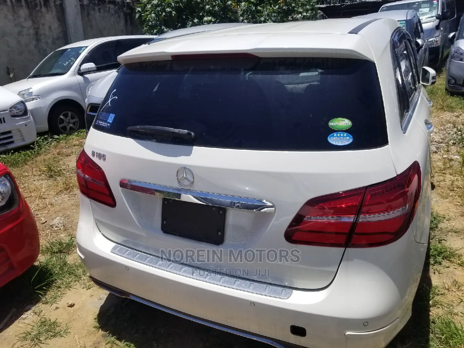Mercedes-Benz B-Class 2015 Silver