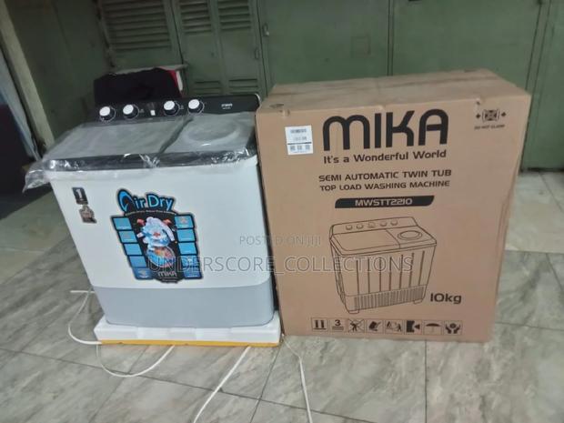 Output:690w,Semi Automatic,Twin Wash Capacity:10kg