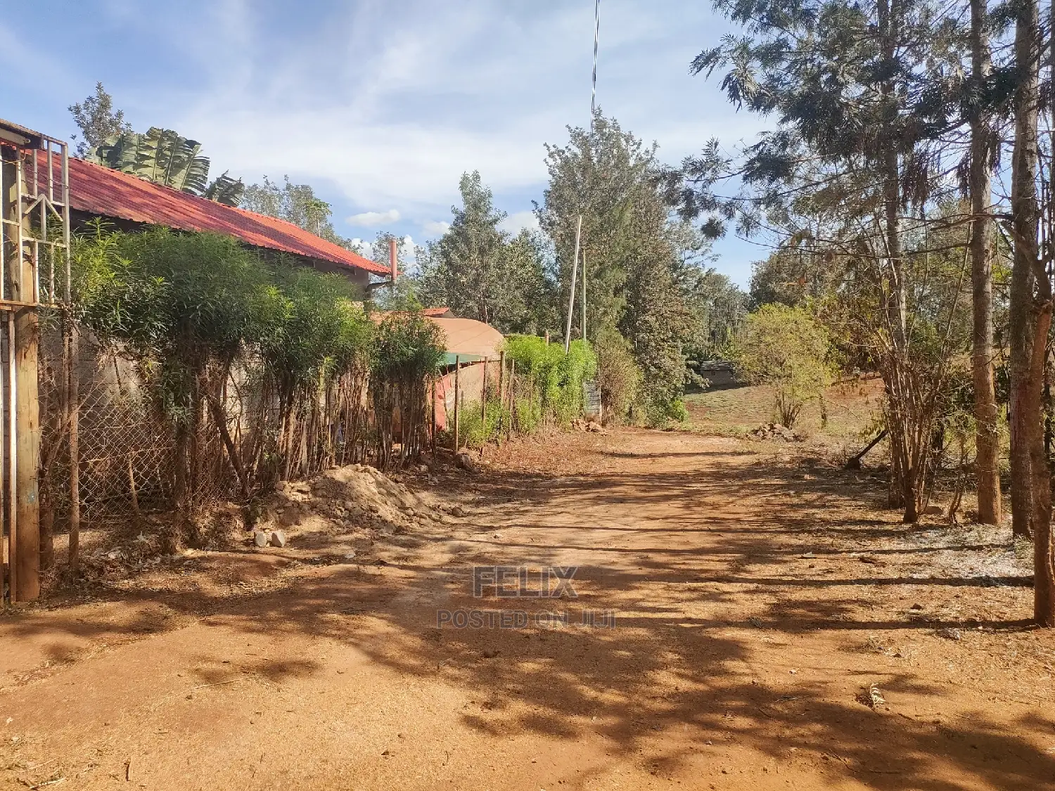 1/2 Acre Sagana/Nairobi Main Tarmac