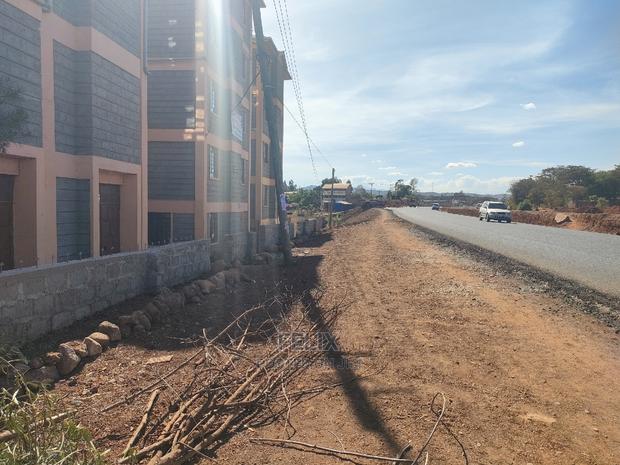 1/2 Acre Sagana/Nairobi Main Tarmac - thumbnail 9