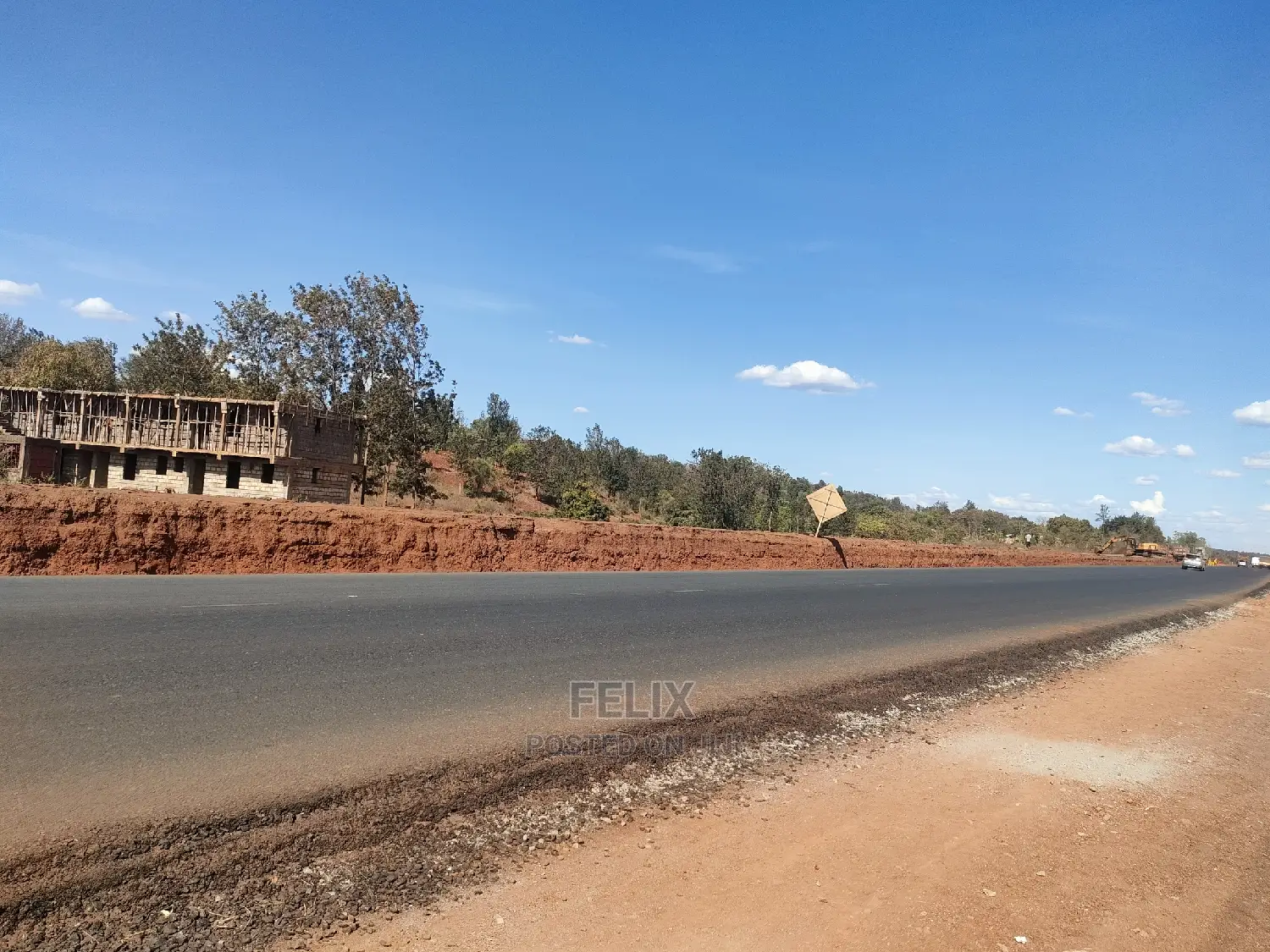 1/2 Acre Sagana/Nairobi Main Tarmac