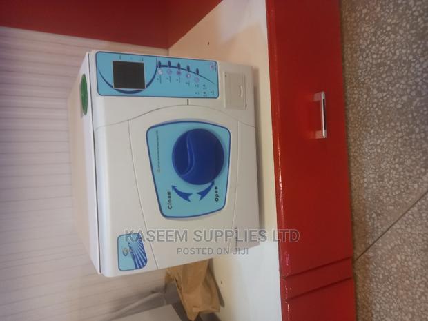 Dental Sterilizer - thumbnail 2